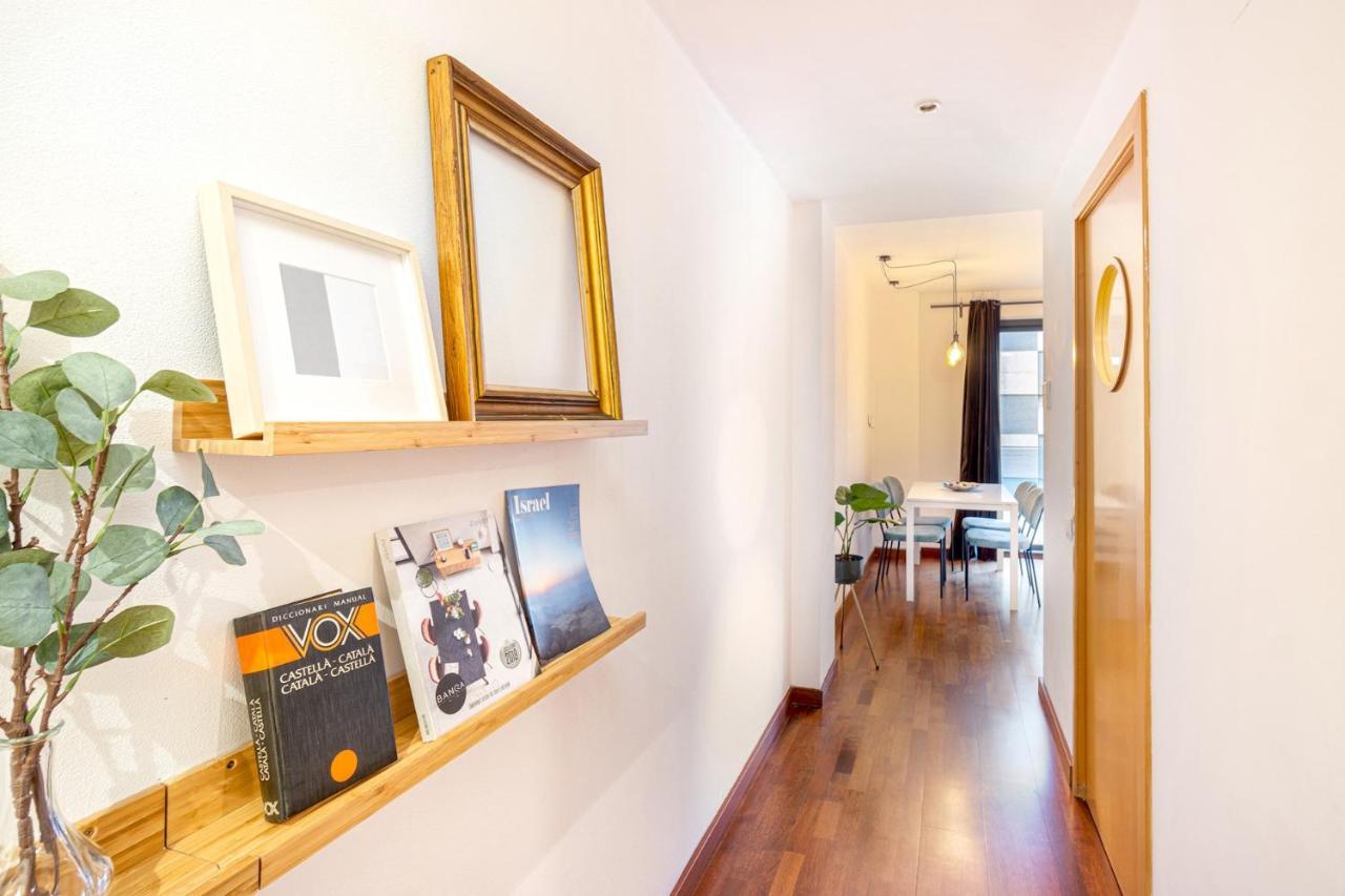 Enjoy Apartments Maria II Барселона Екстериор снимка