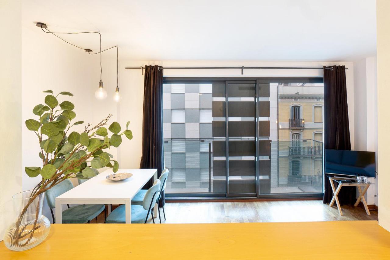 Enjoy Apartments Maria II Барселона Екстериор снимка